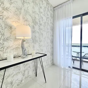  Apartment Country Garden Danga Bay Instyle Sea View By Neo
